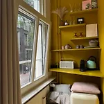 117 3* Amsterdam